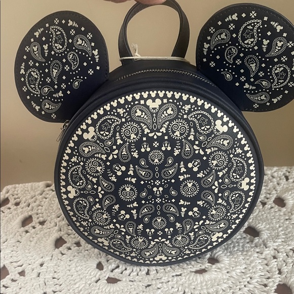 Loungefly Handbags - Loungefly Disney Mickey Mouse Bandana Crossbody NWT